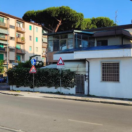 L'Appoggio Perfetto Apartman Viareggio Kültér fotó