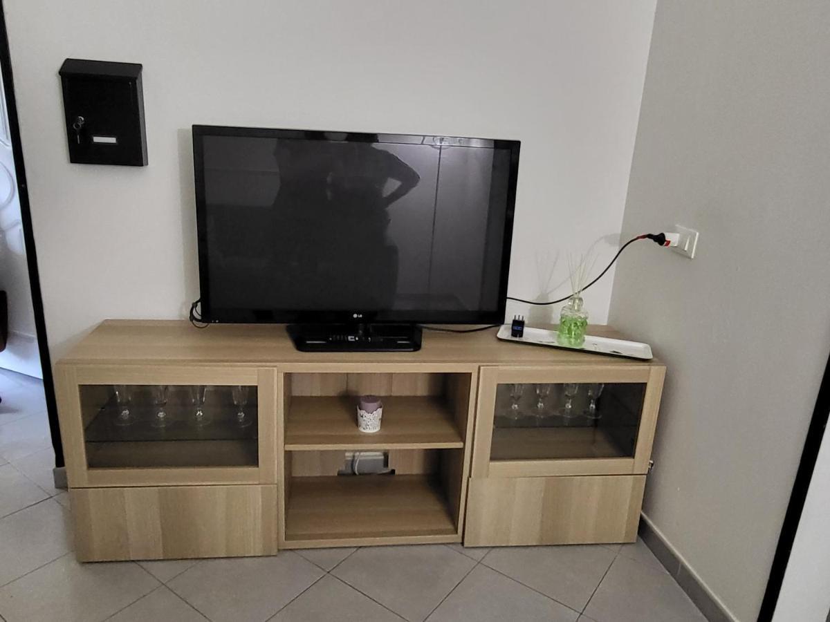 L'Appoggio Perfetto Apartman Viareggio Kültér fotó