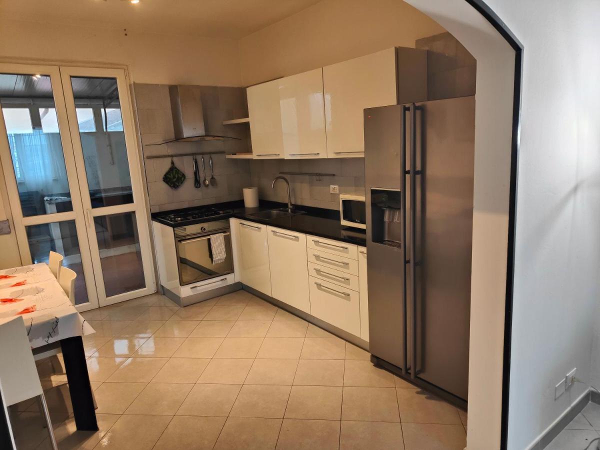 L'Appoggio Perfetto Apartman Viareggio Kültér fotó
